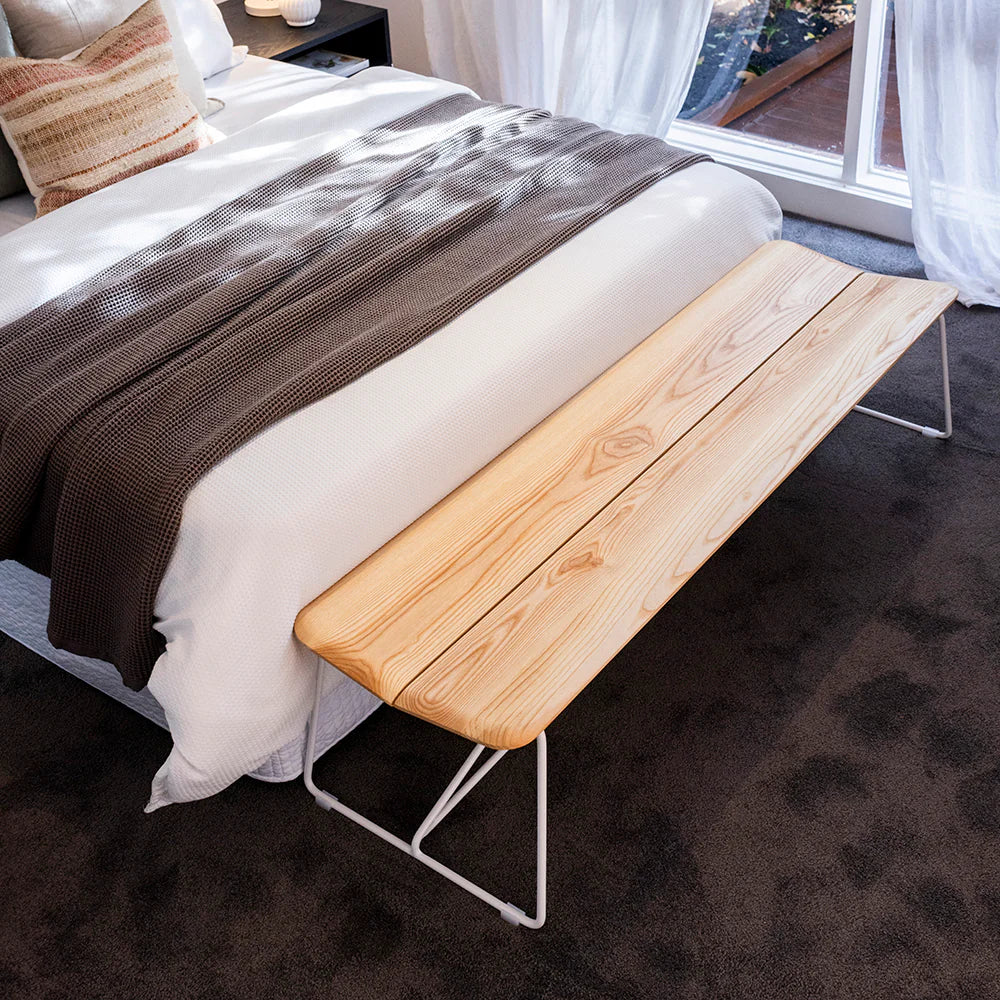 Aero Bench - White