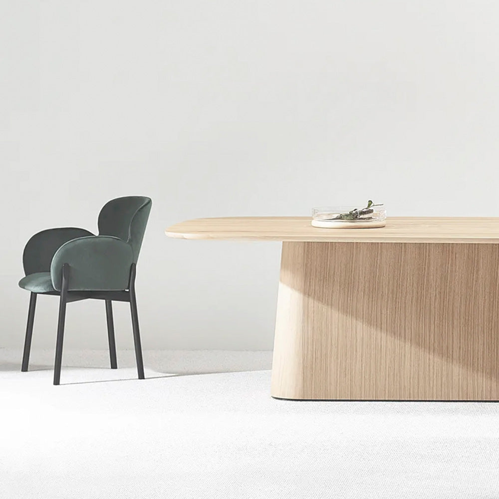 P.O.V. Table 466 - Oval - European Oak