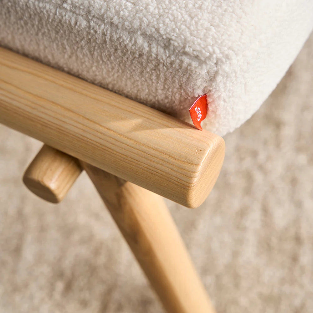 Labrador Ottoman - Aucland Willow Ash