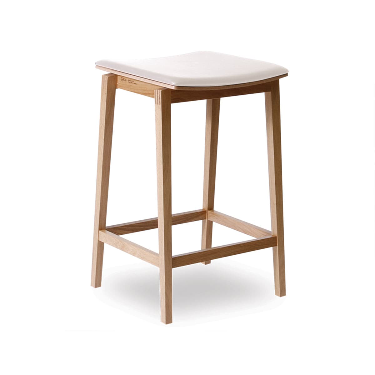 Stockholm Bar Stool (Natural Oak/White Pad).