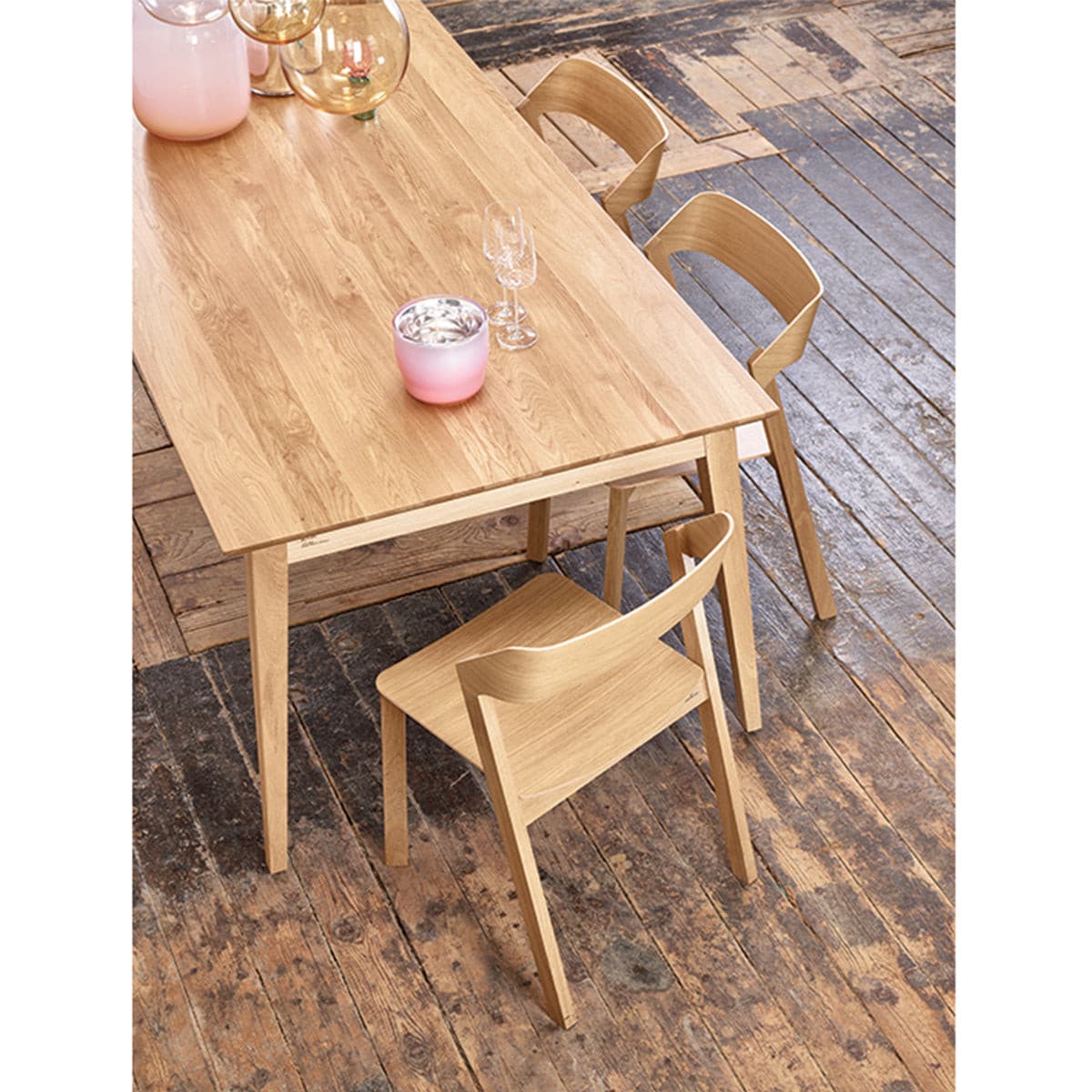 Jutland Dining Table (Natural Oak).