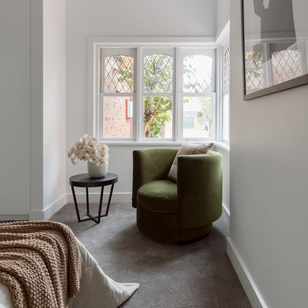 Arena Lounge Chair - Green Velvet