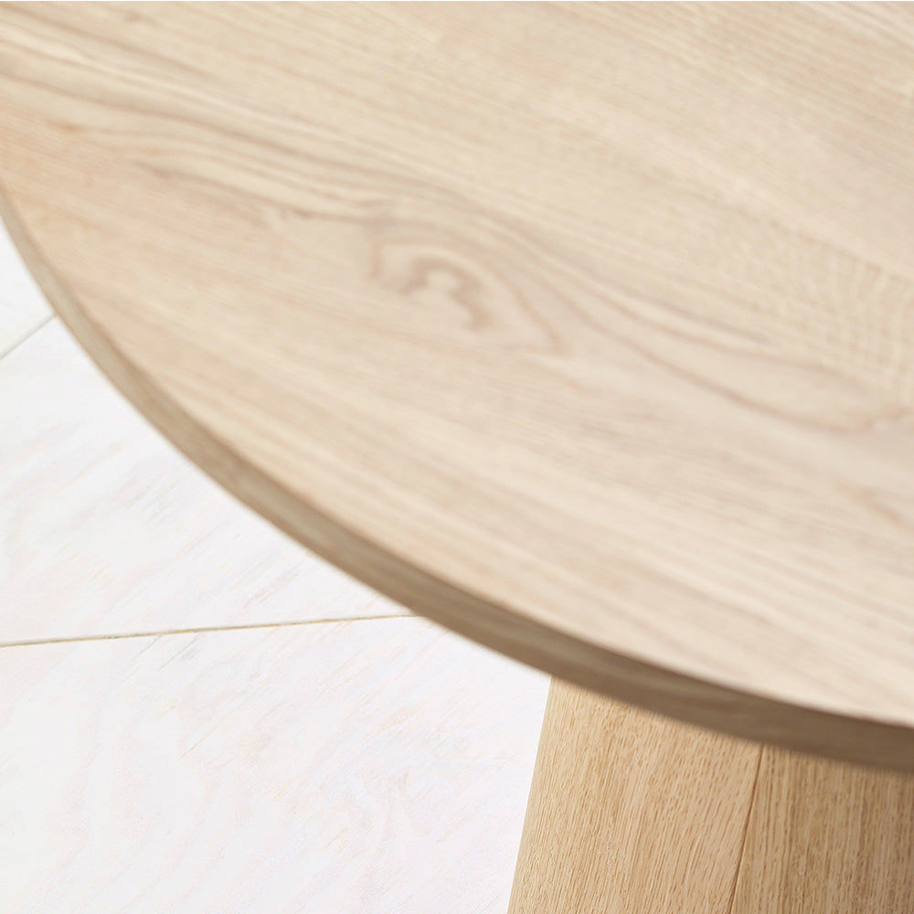 P.O.V. Table 465 - Oval - European Oak