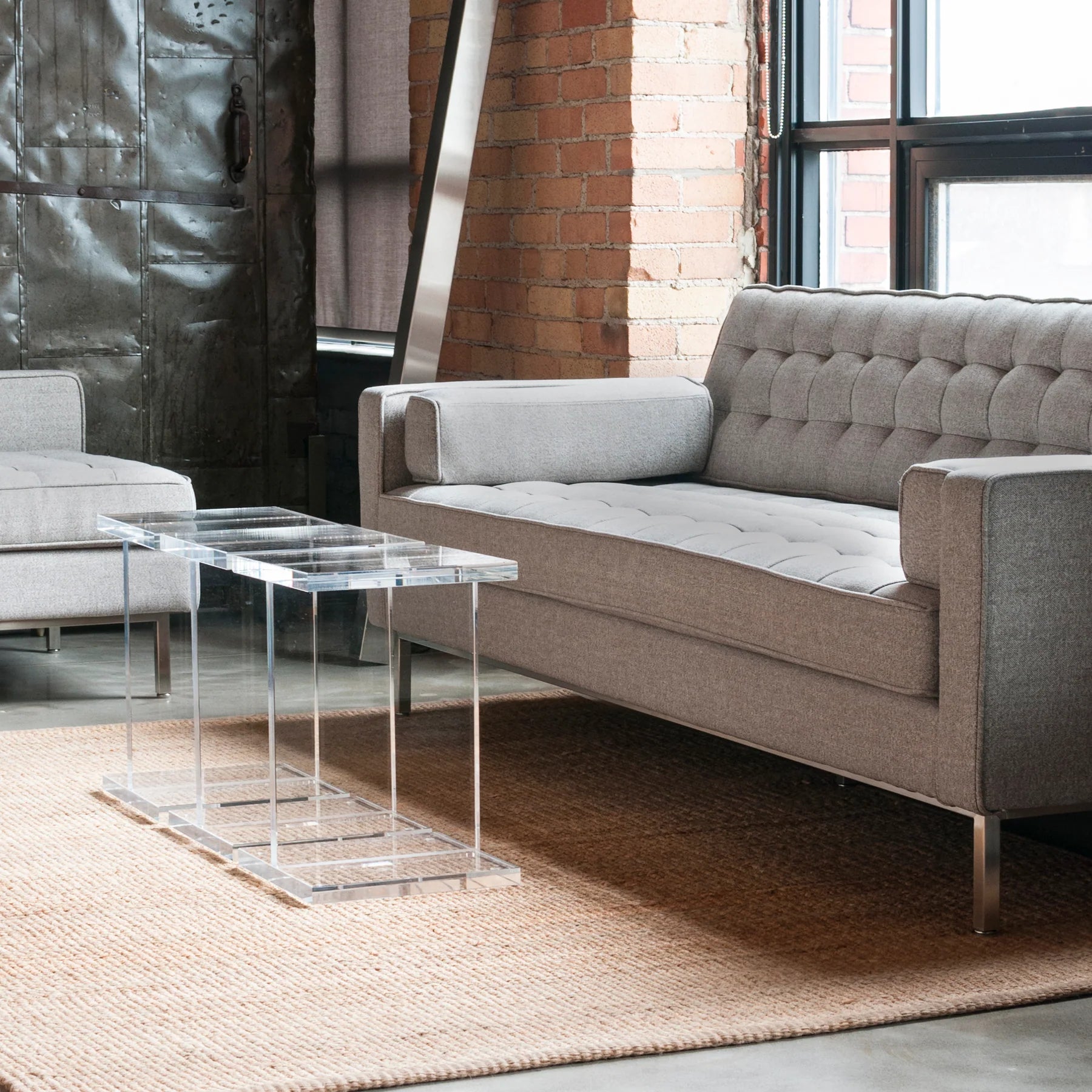 Gus Acrylic I-Beam Table
