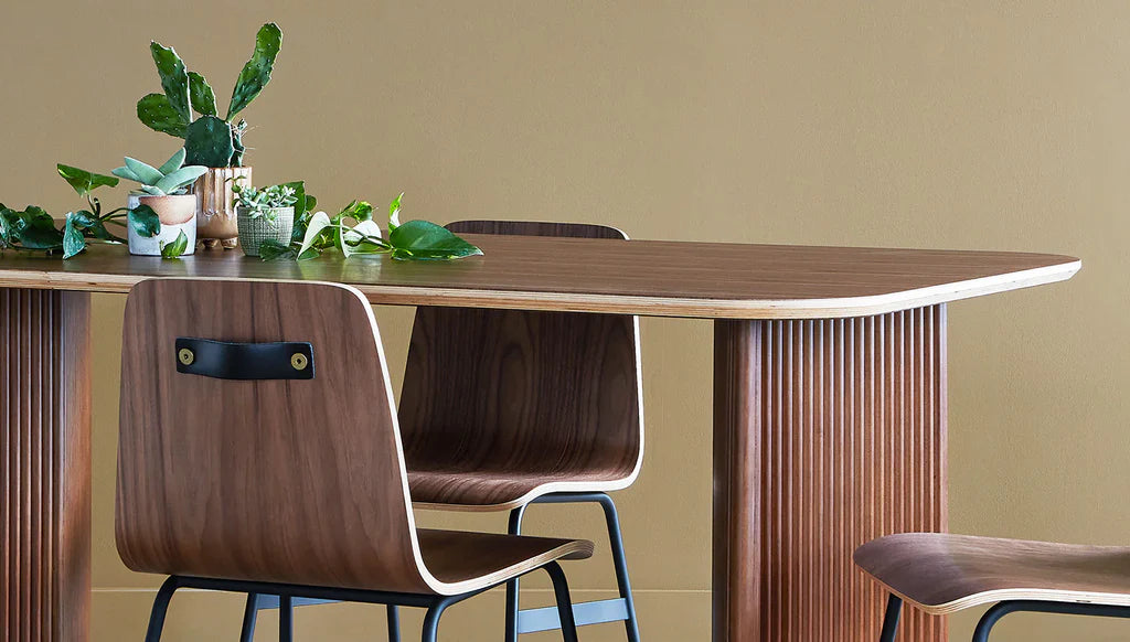 Atwell Retangle Dining Table