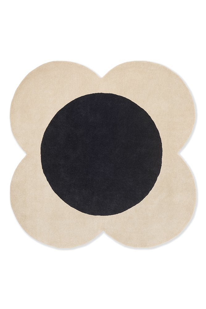 Flower Spot Rug - Ecru/Black - 158409
