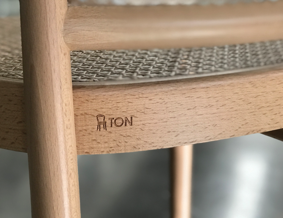 811 Hoffmann Armchair - Cane Seat/Cane Backrest (Natural).