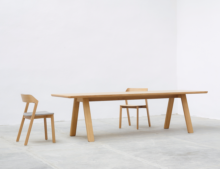 Stelvio Dining Table - Natural Oak