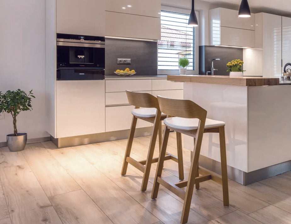 Merano Bar Stool - Natural Oak/White Pad