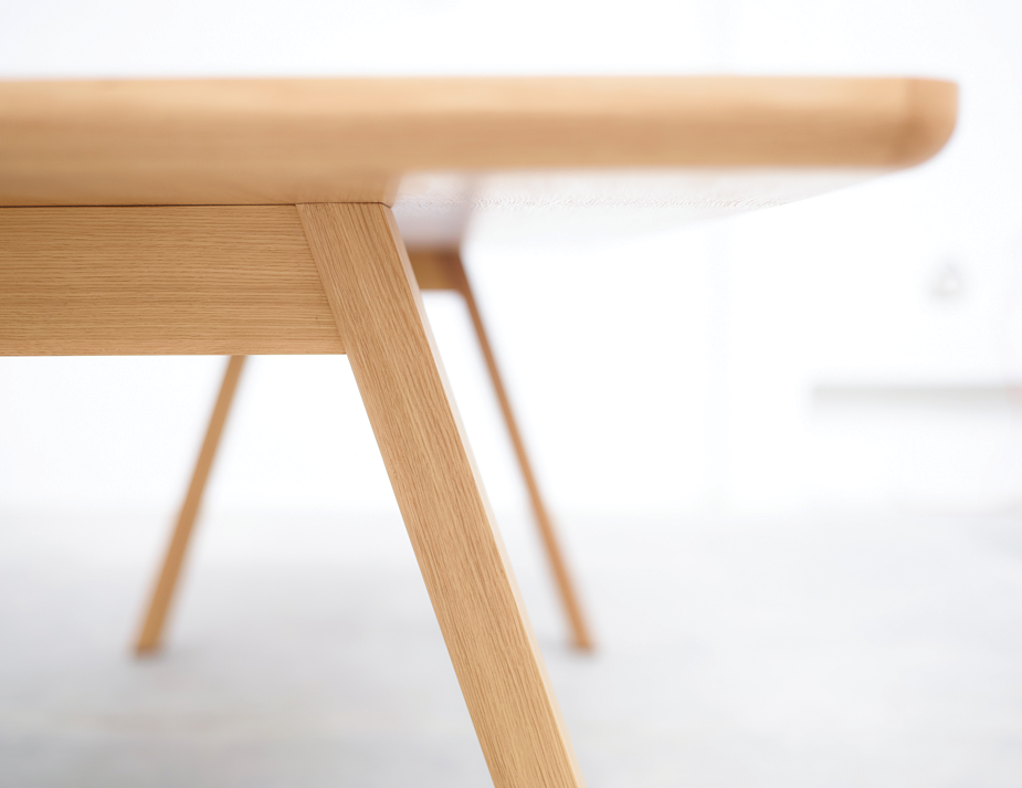 Stelvio Dining Table - Natural Oak