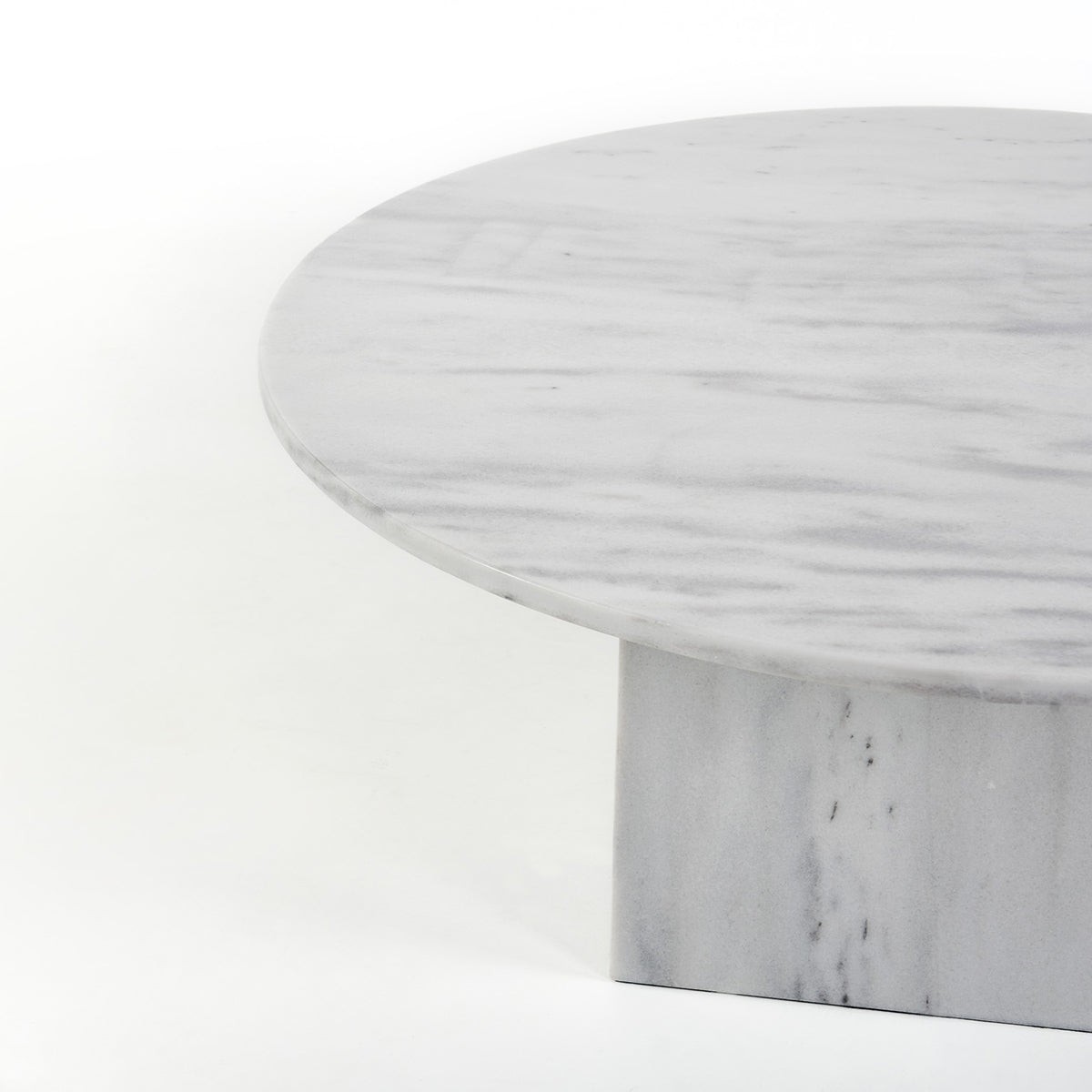 Vixen Coffee Table (White).