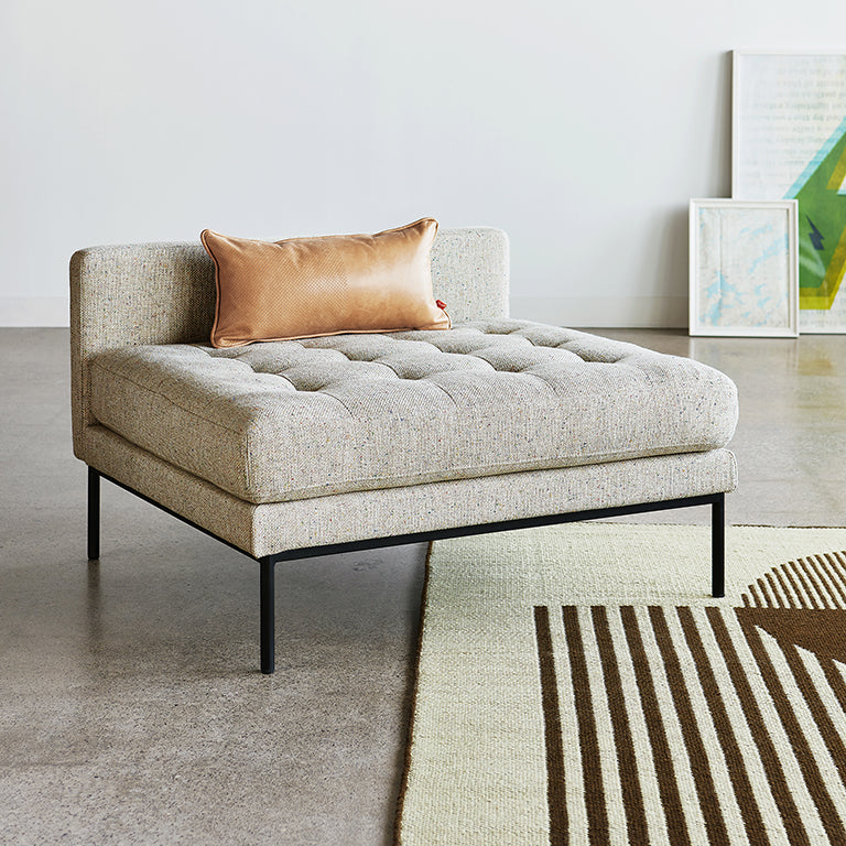 Towne Lounge Chair (Parliament Stone).