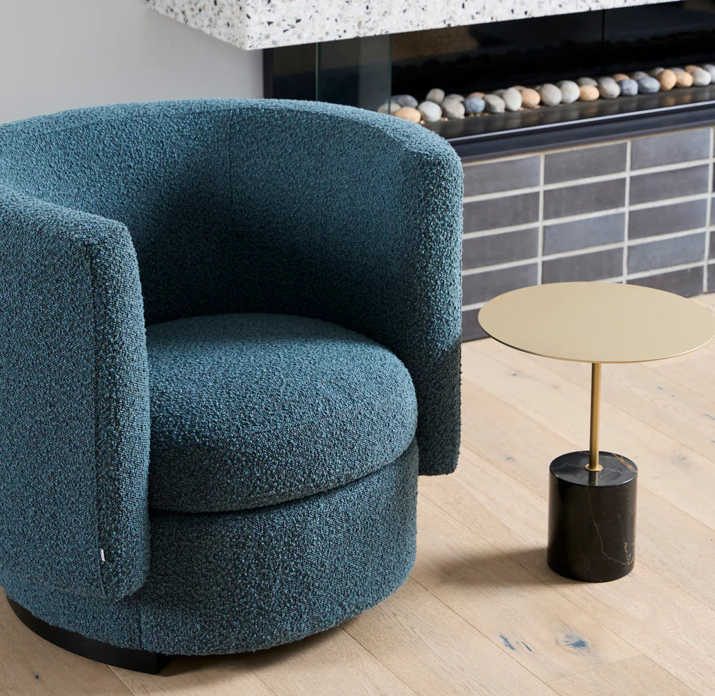 Arena Lounge Chair - Azur Boucle