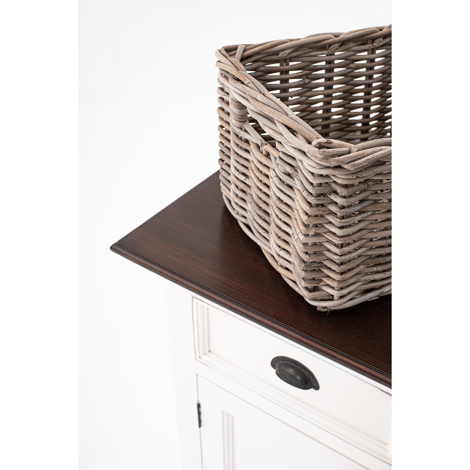 Halifax Accent Buffet with 4 Baskets