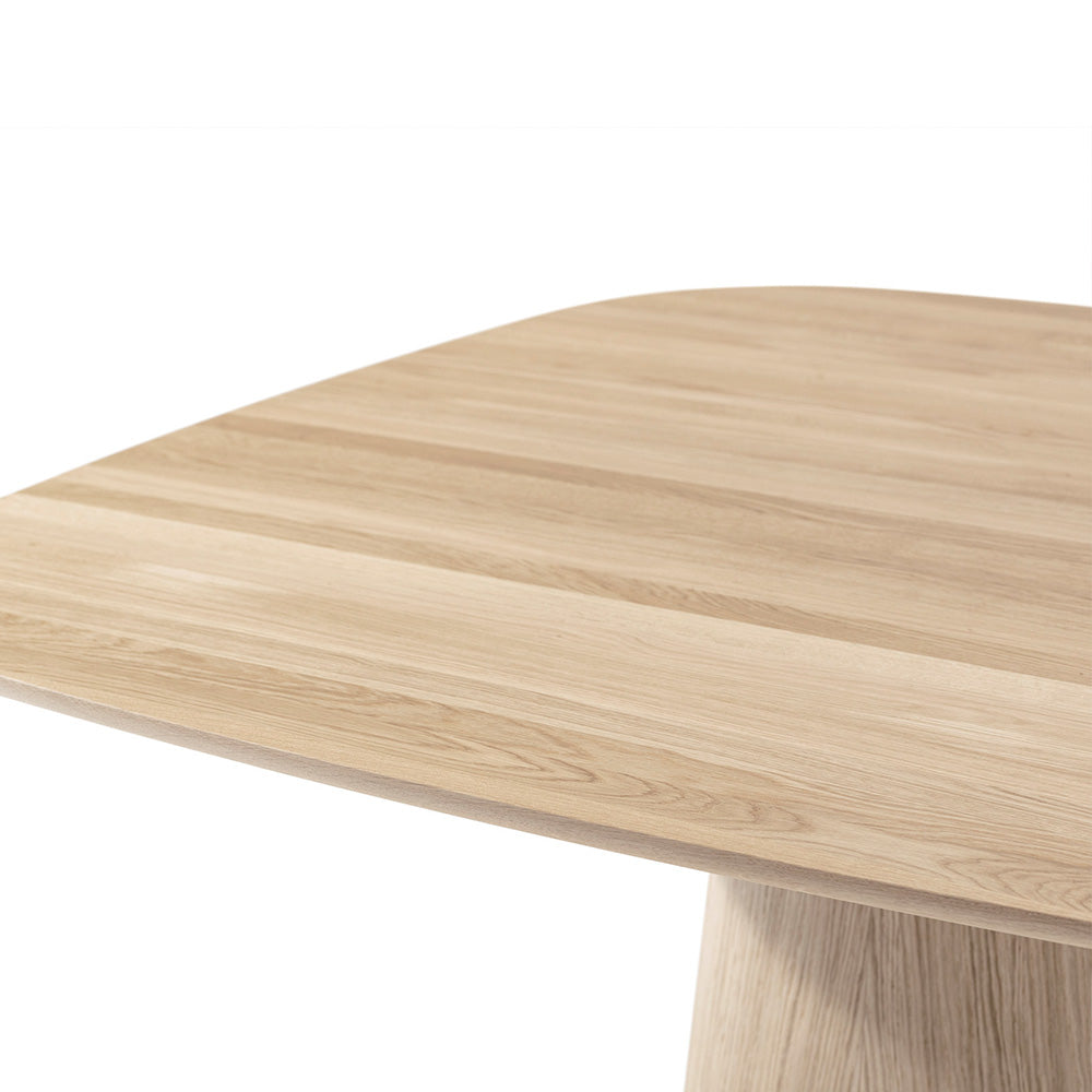 P.O.V. Table 465 - Rectangle - Heavily Rounded Corners - European Oak