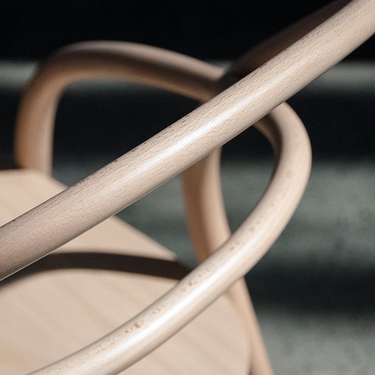 002 Bentwood Chair (Natural).