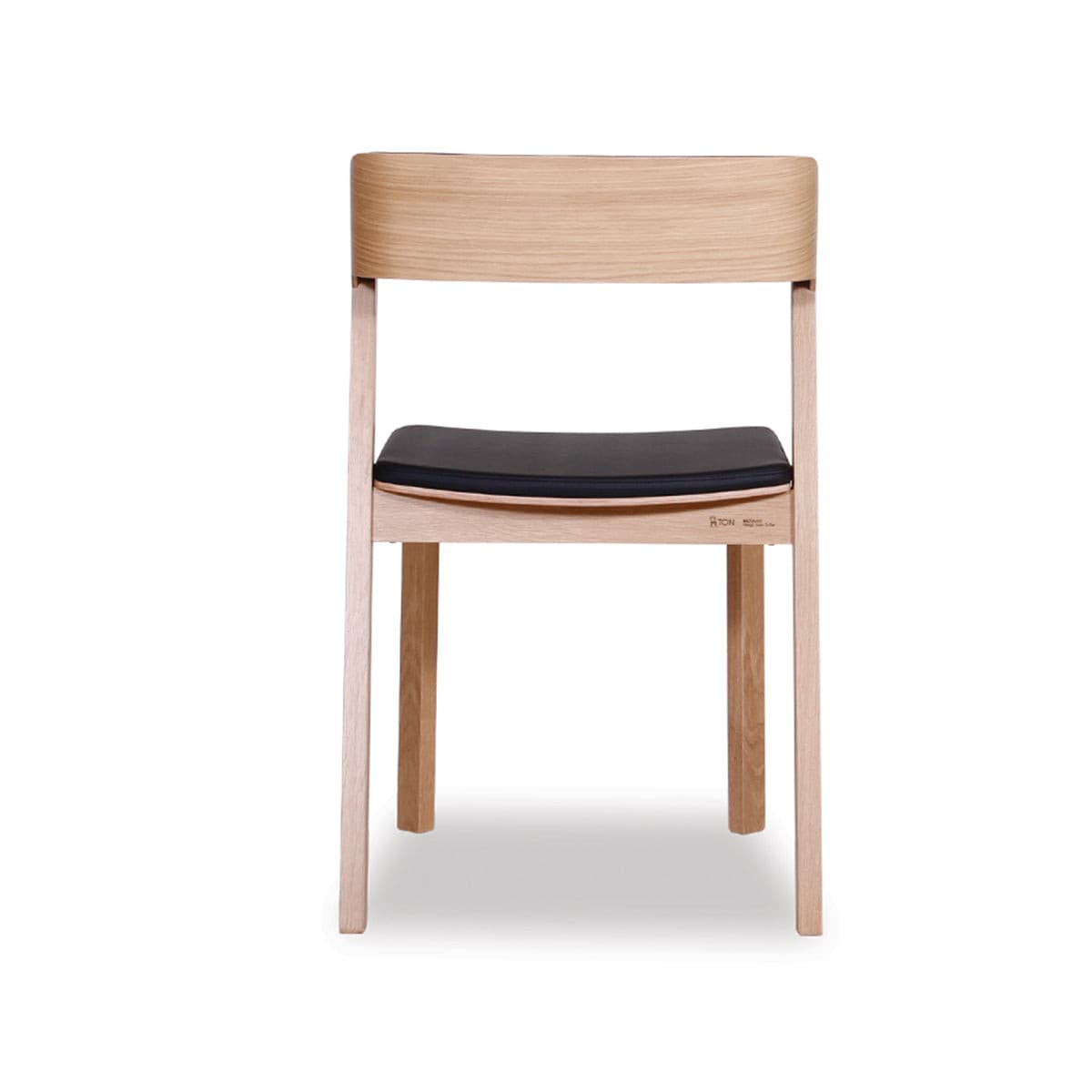 Merano Chair (Natural Oak/Black Pad).