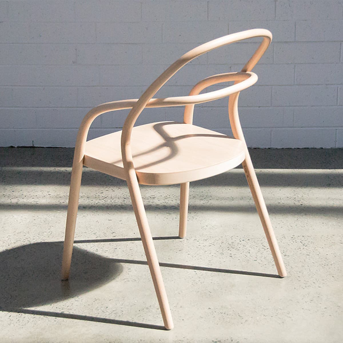 002 Bentwood Chair (Natural).