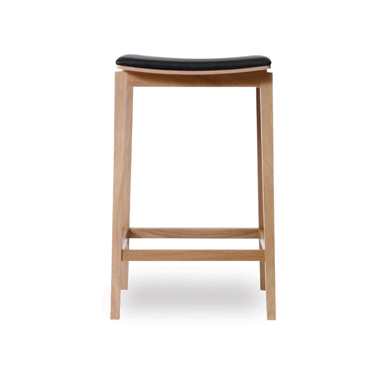 Stockholm Bar Stool (Natural Oak/Black Pad).