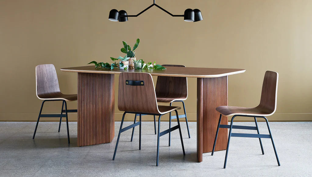 Atwell Retangle Dining Table