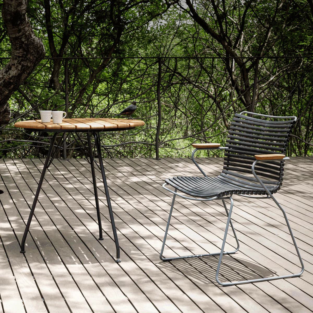 Click Outdoor Dining Chair With Armrest (Dark Grey).