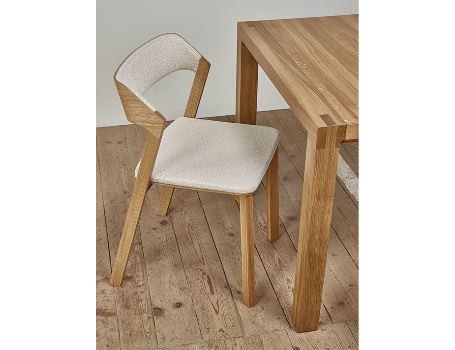 Chop Extendable Dining Table (Natural Oak)