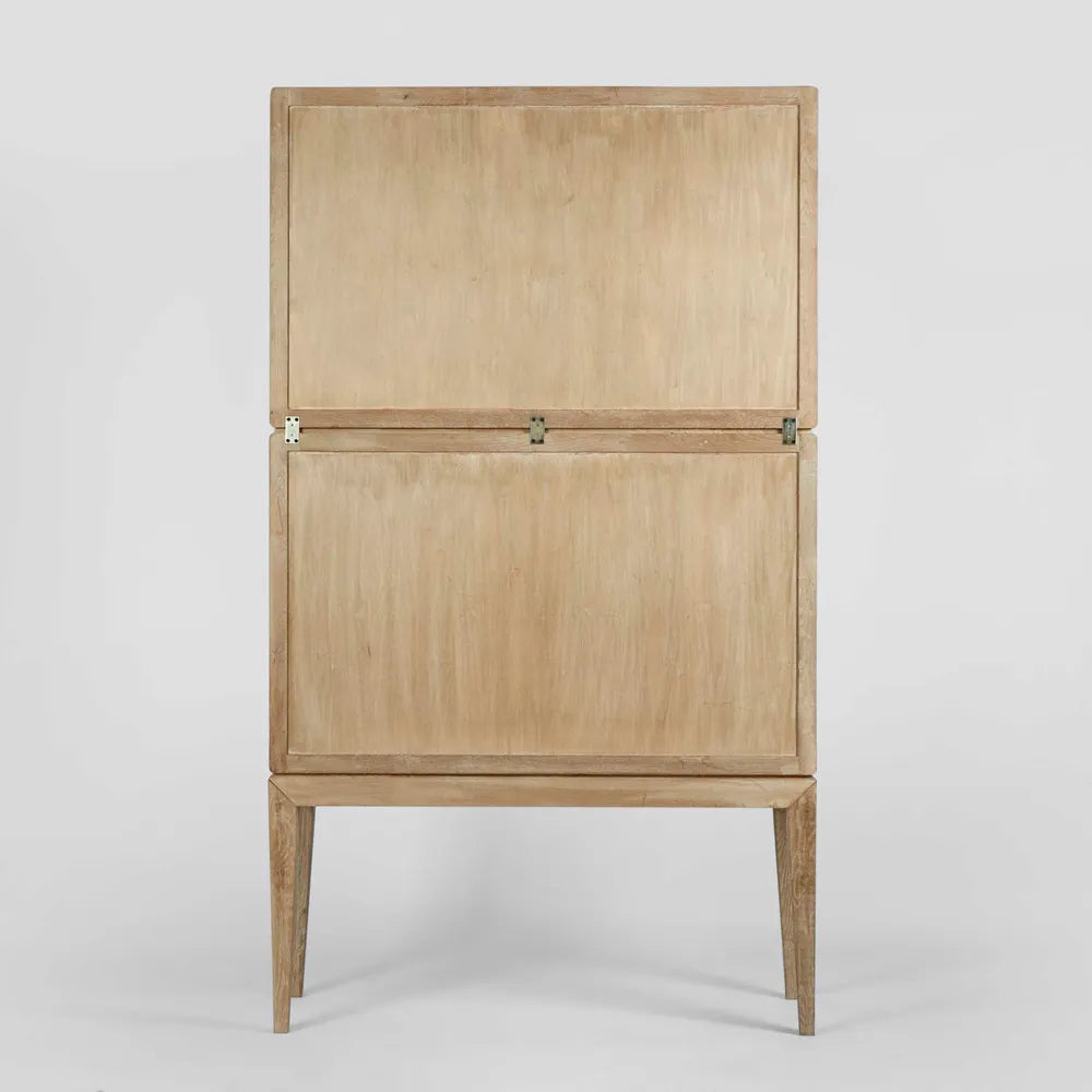 Columbus Oak Cabinet