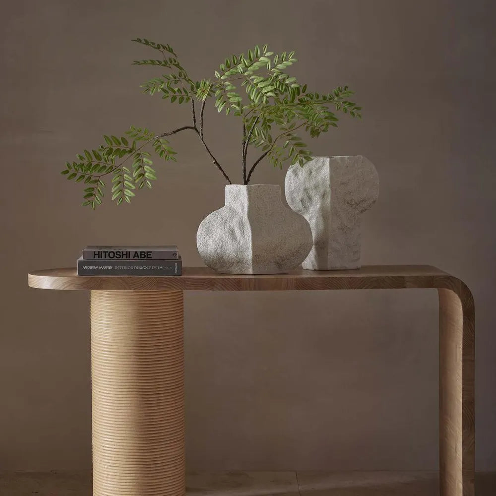 Leo Console Table