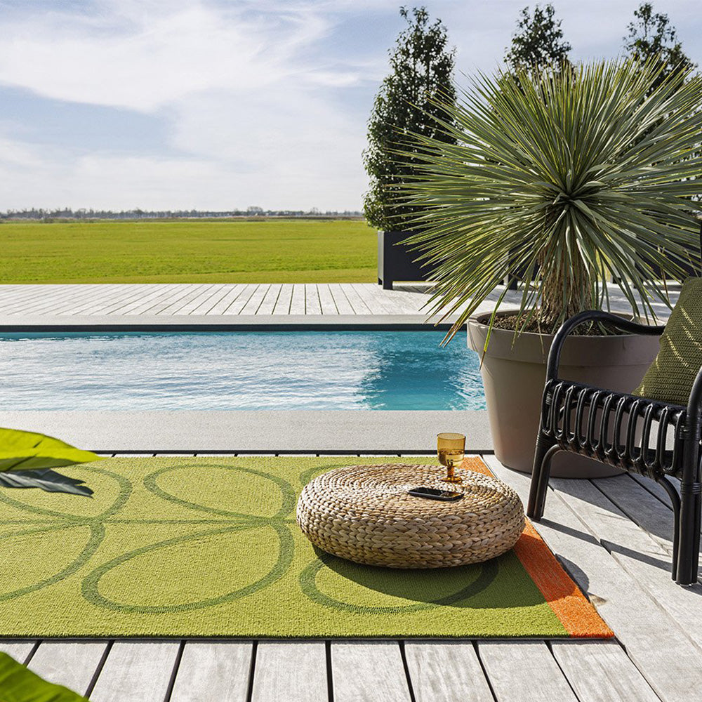 Giant Linear Stem Outdoor Rug (Seagrass).