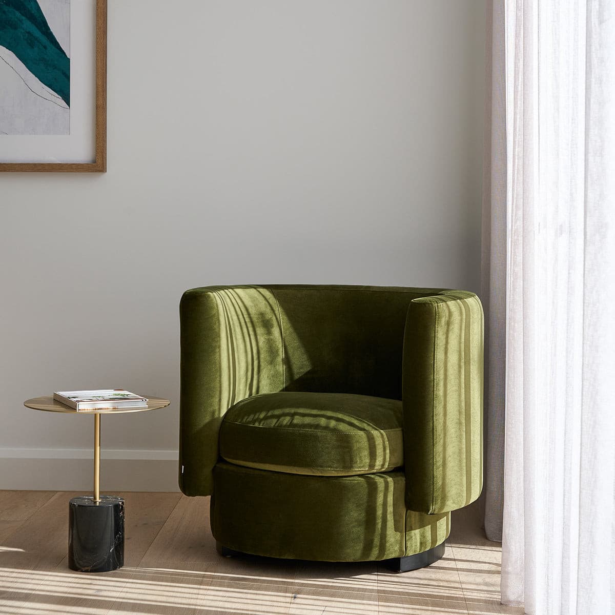 Arena Lounge Chair (Green Velvet).