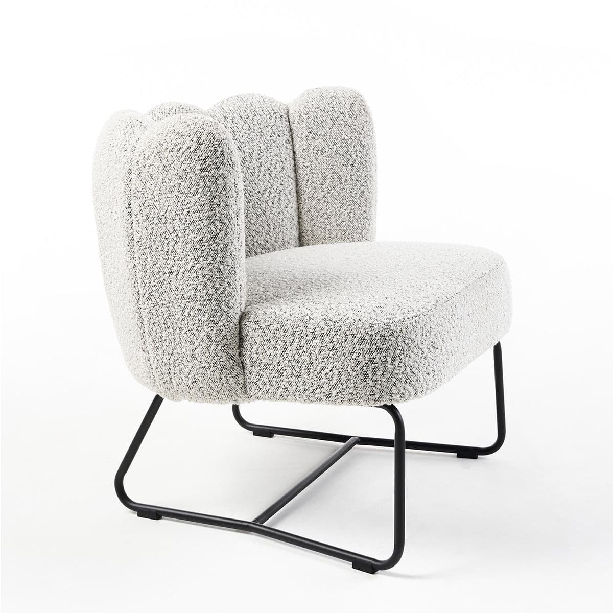 Darling Lounge Chair (Boucle Silver).