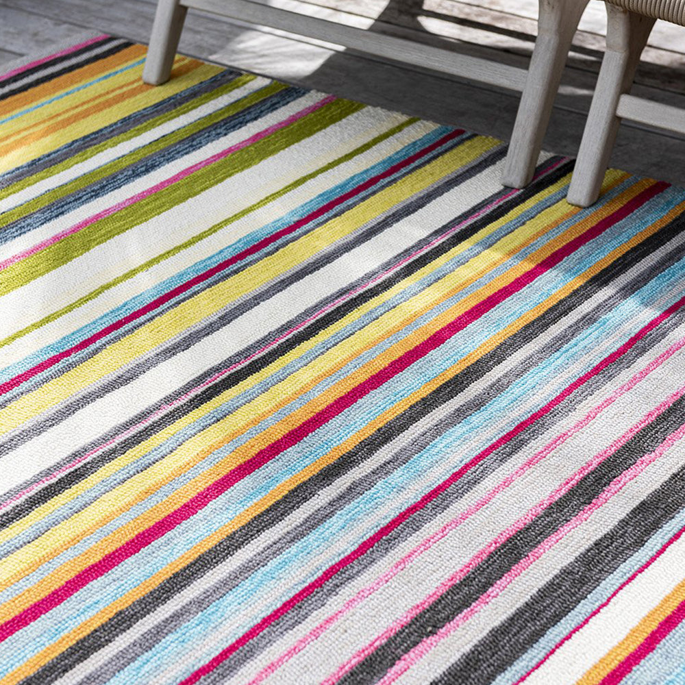 Lavida Outdoor Rug.