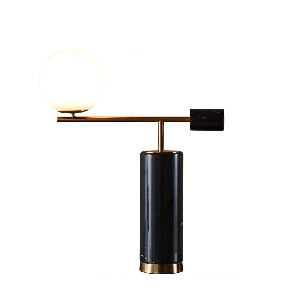 Hinkley Table lamp.